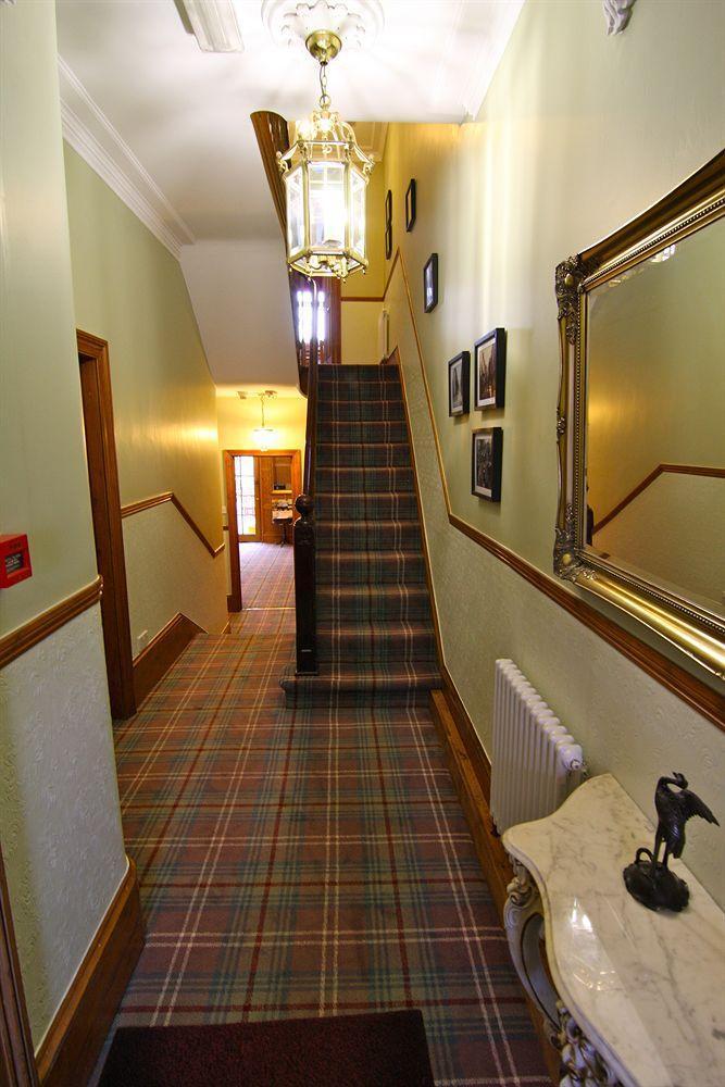 Warrens Guest House York Extérieur photo